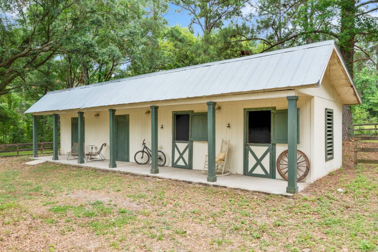 Equestrian Estate w/ Stable and Arena Tallahassee, Leon