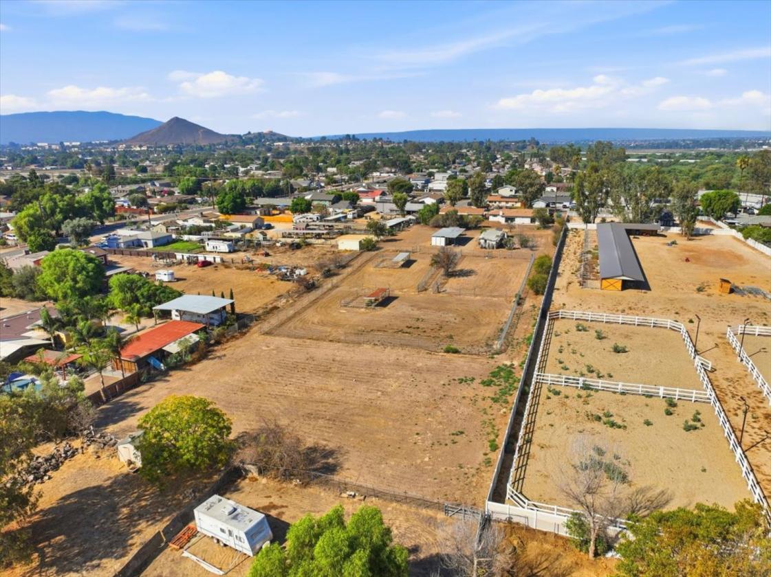 Norco Horse Property On 2.15 Acres! - photo 18