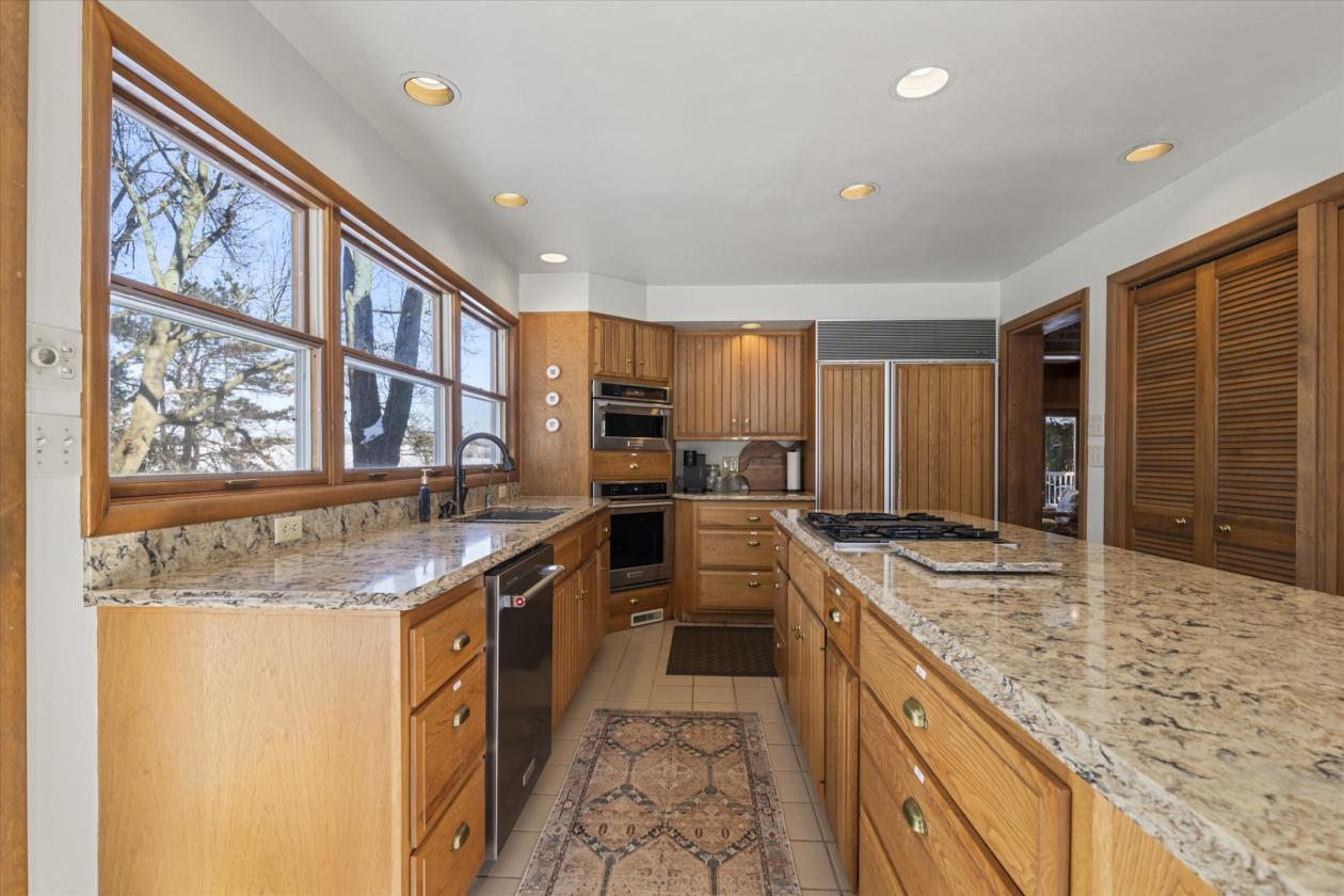 37-Acre 32 Stall Equestrian Estate w/ INDOOR - photo 25