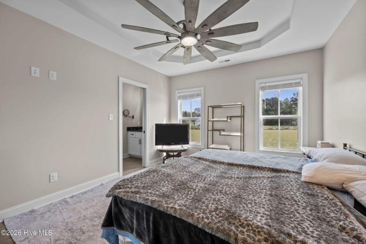 Builders Dream Home Can Now Be Yours - photo 15