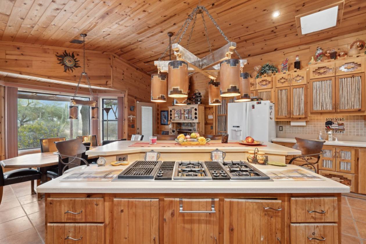 Home on 10+/- acres with private well! - photo 11