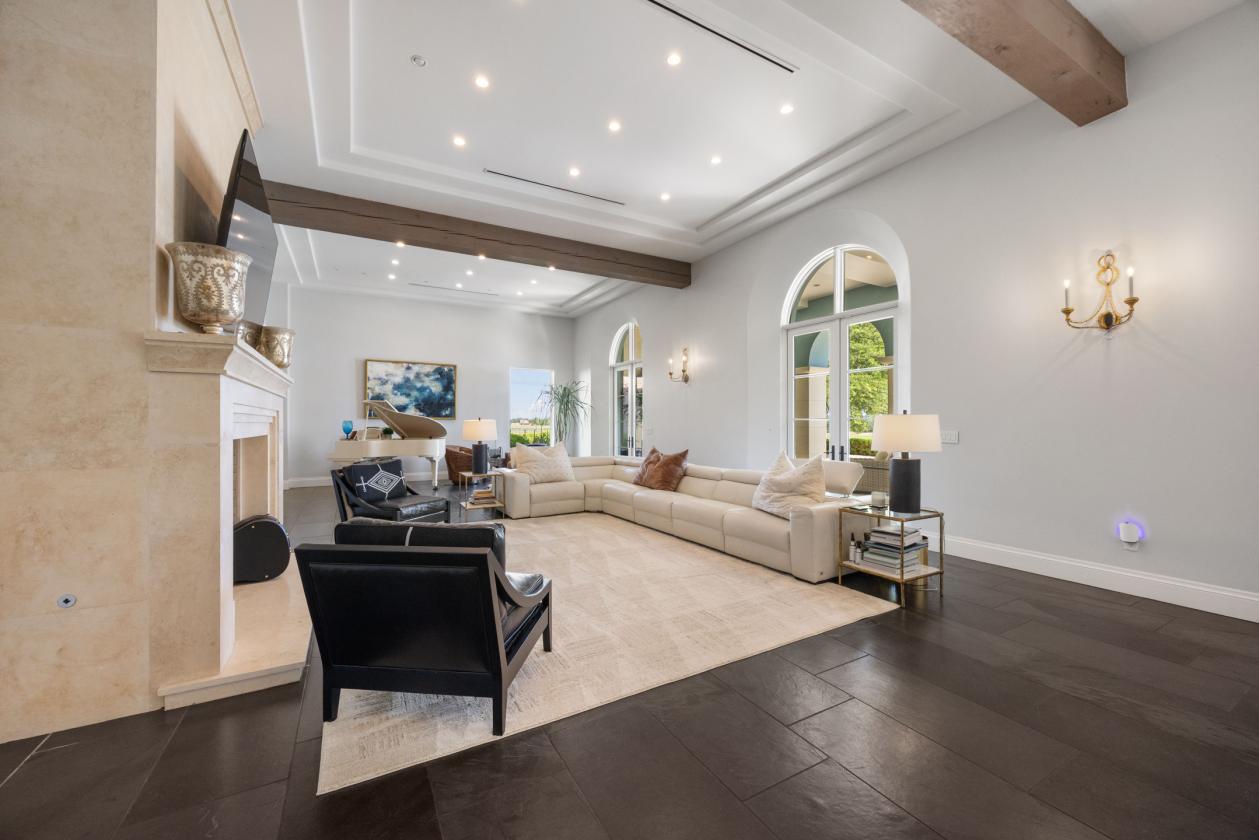 Luxury Equestrian Estate on 73 Acres - photo 12