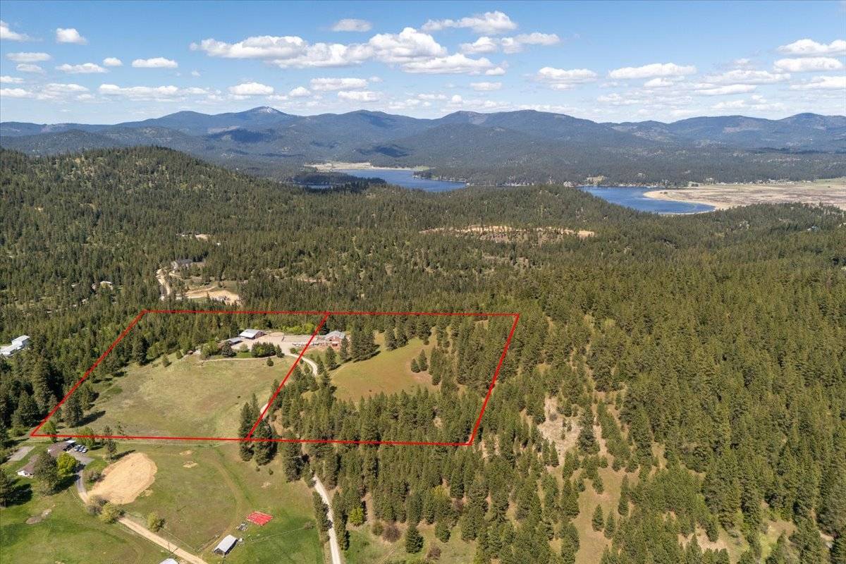 Horse Property for sale.