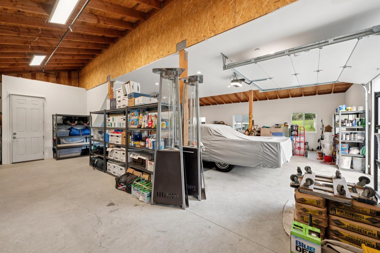 Wine Country Compound with Equestrian Facilities - photo 19
