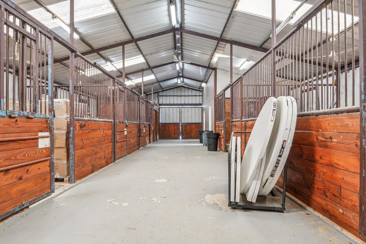 16 Stall Aubrey Equestrian Estate and Venue - photo 25