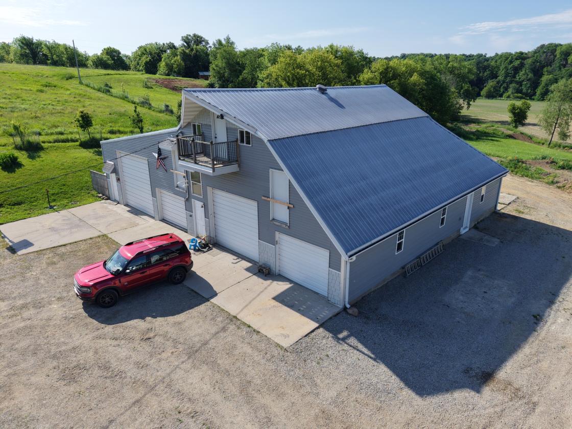 Riverfront Farmette! 25+acres allows horses - photo 3