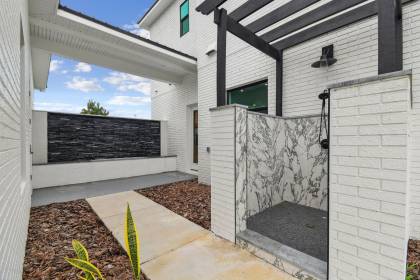 Property image.