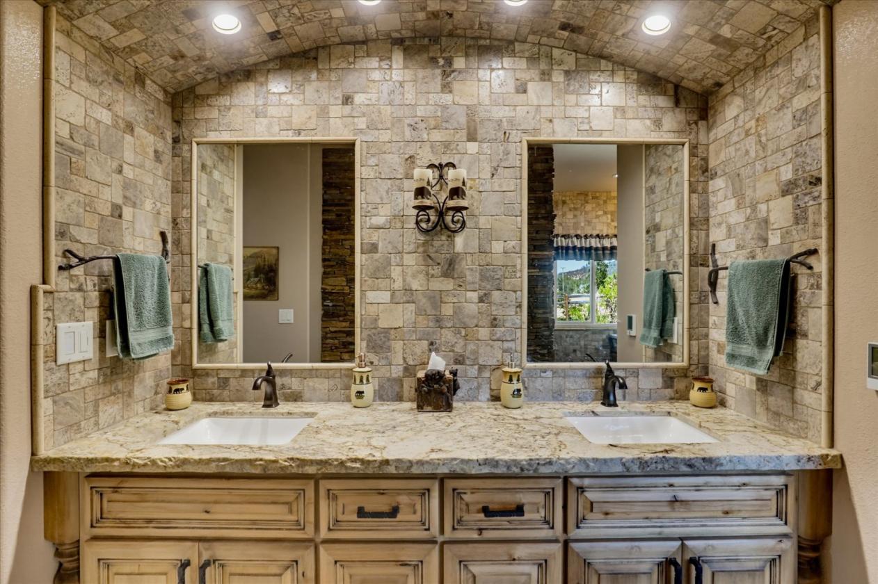 Premier 20-Acre Equestrian Estate - photo 8