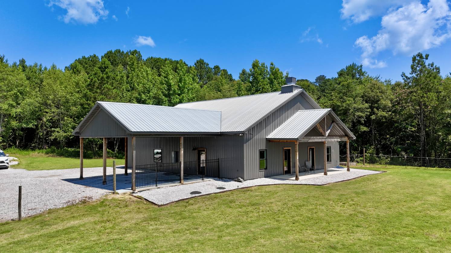Horse Property for sale.
