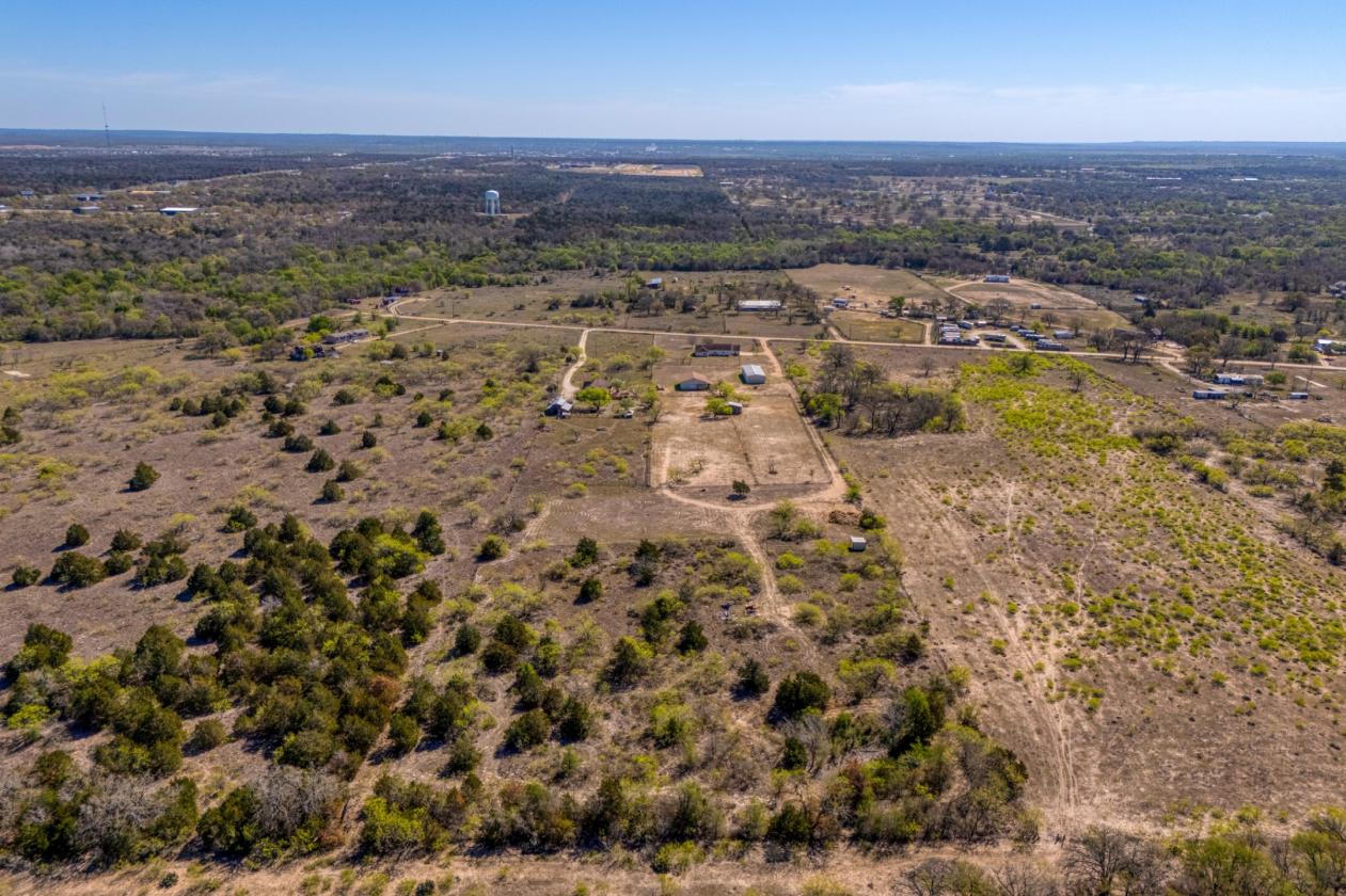 Close in location with state park trails nearby - photo 27