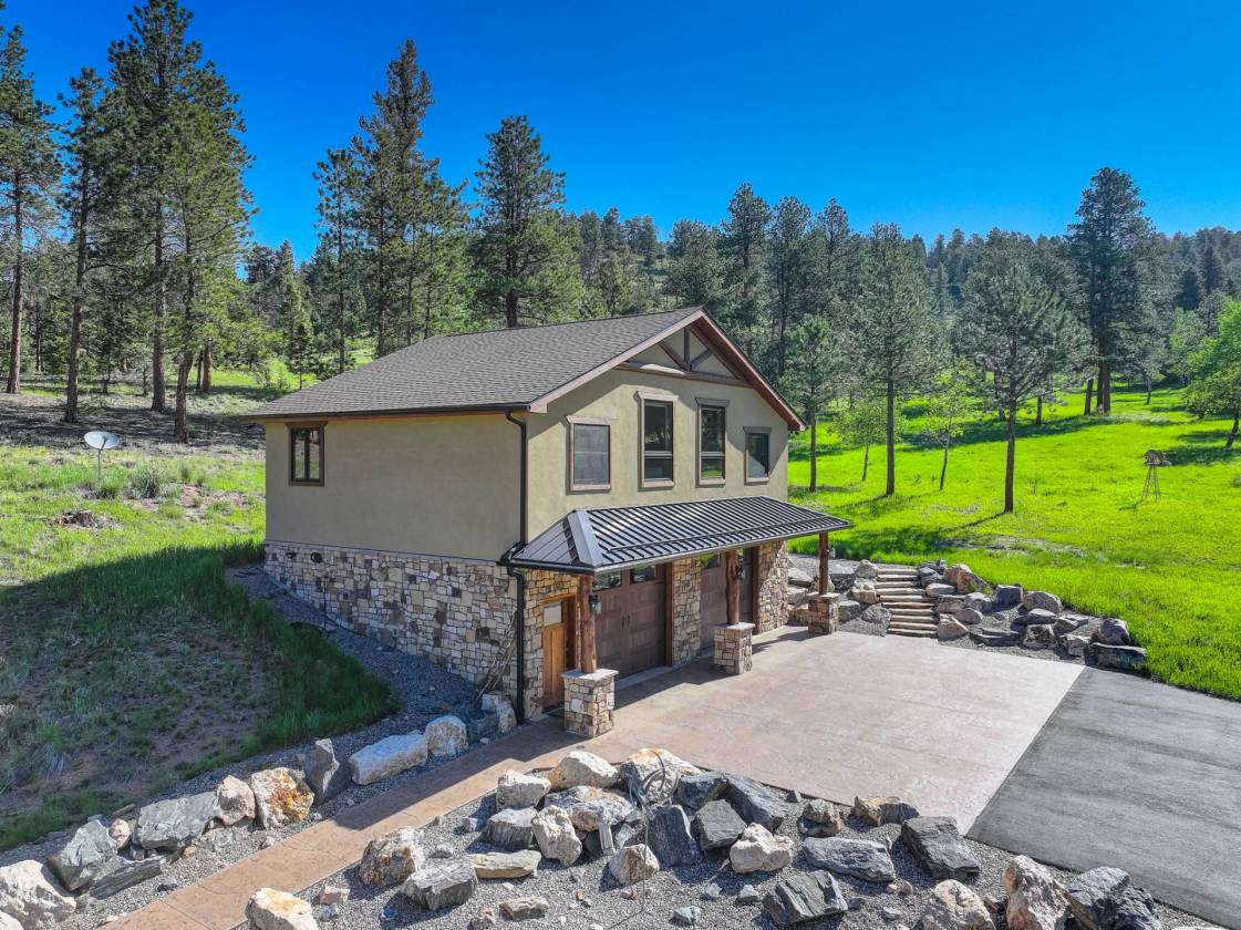 MAGICAL PINE & TINES RANCH - photo 26