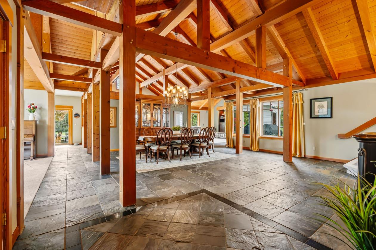 Timber Frame on 10 acres w/pool & arena - photo 15