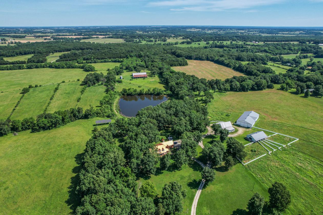 Luxury 227 Acre Horse Property - photo 9