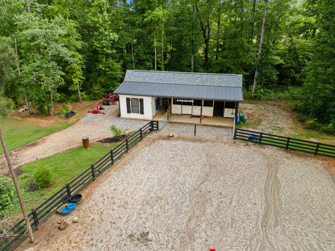 Blalock Lakes' Premier Equestrian Estate - photo 14