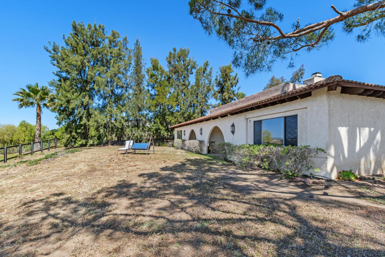 Wine Country horse property with gorgeous views - photo 29