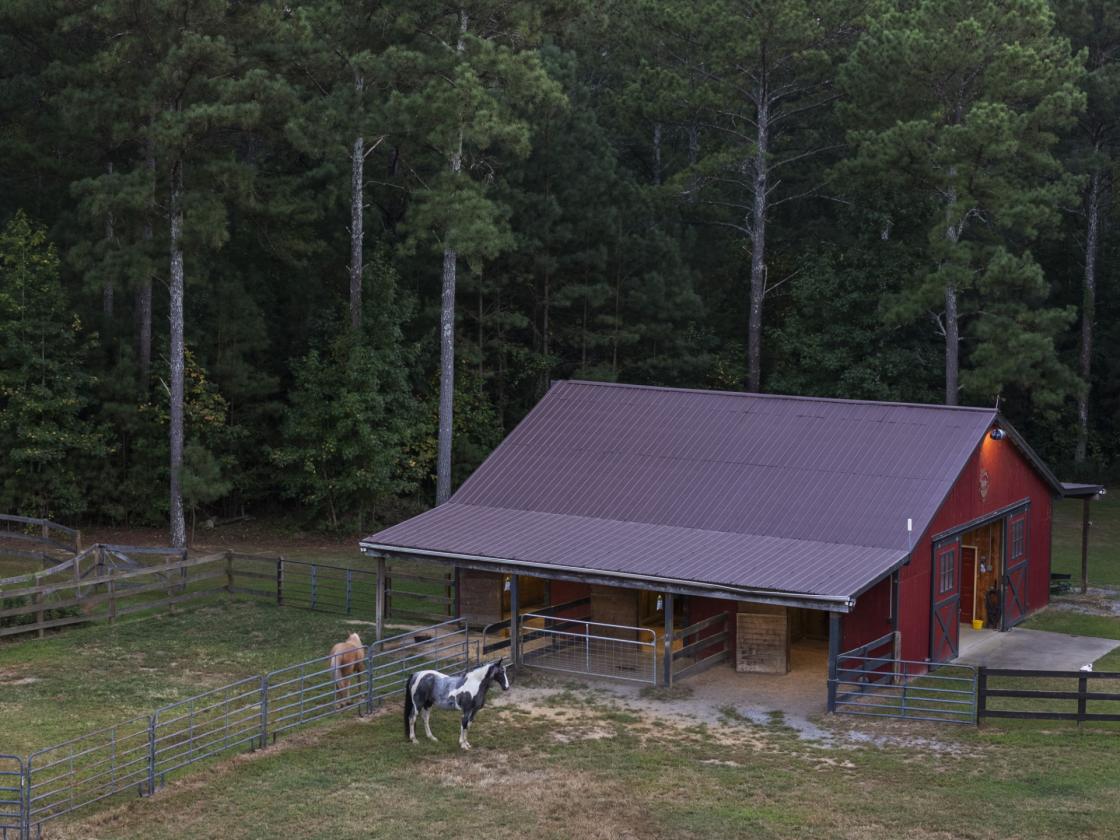 Luxury Horse Estate | Pool & Mountain Views - photo 17