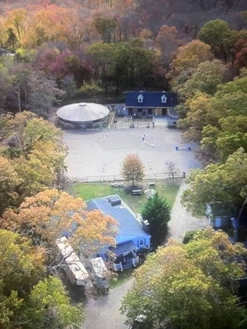 Horse Property for sale.