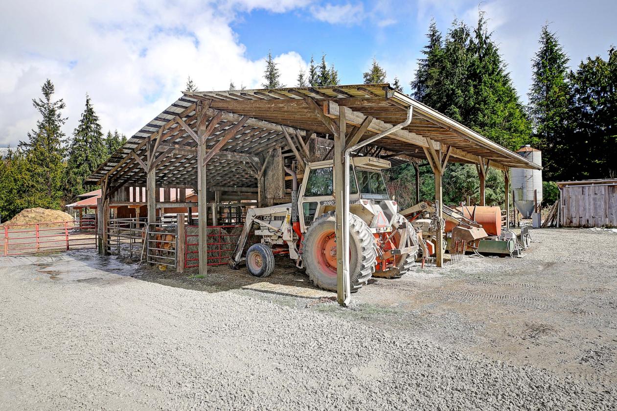 Whitehorse Area Farm - 7.61 acres + Arena - photo 15