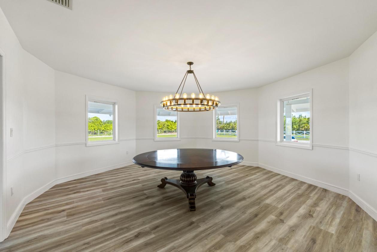 Luxury Home | 2-Stall Barn | Round Pen | Paddocks - photo 23