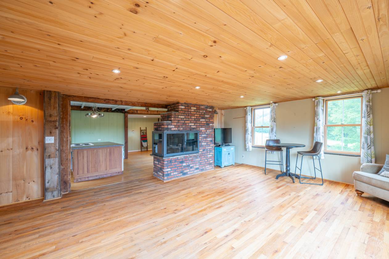 34.6 acre Homestead in Southern VT! - photo 17