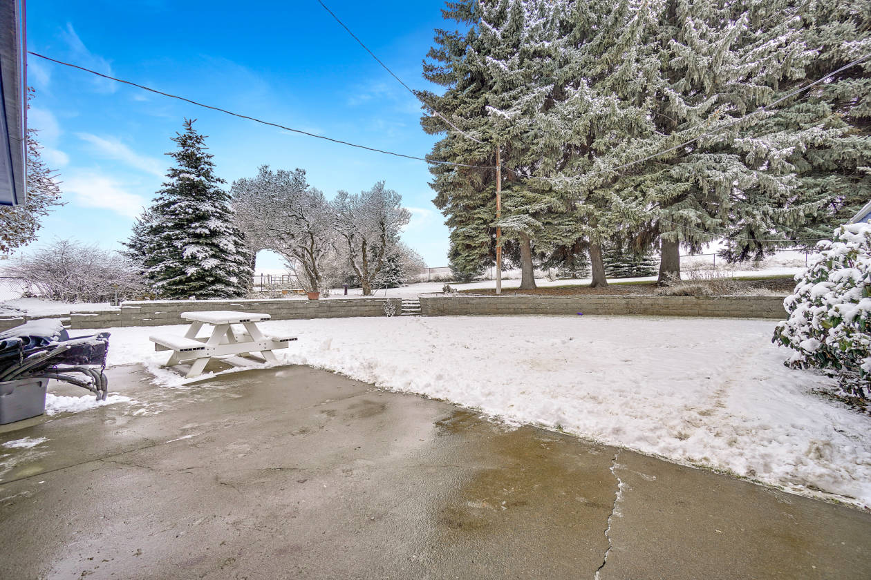 Mount Hope Stables producing horse property Fairfield, Spokane County, Washington