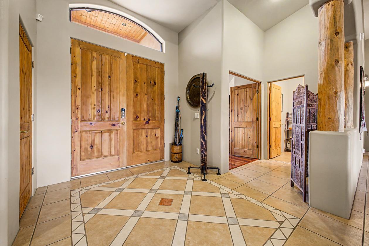 2.5 ACRES w/ CUSTOM HOME - JUST NEEDS HORSE SET-UP - photo 11