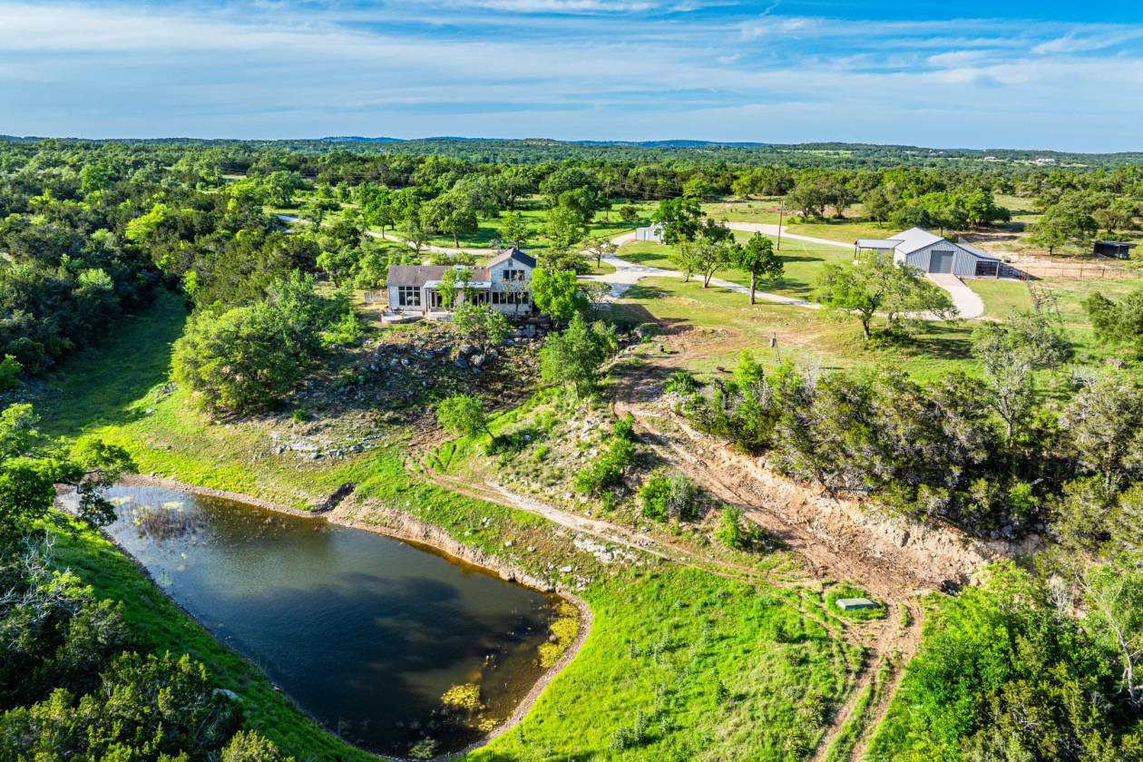 Horse Property for sale.