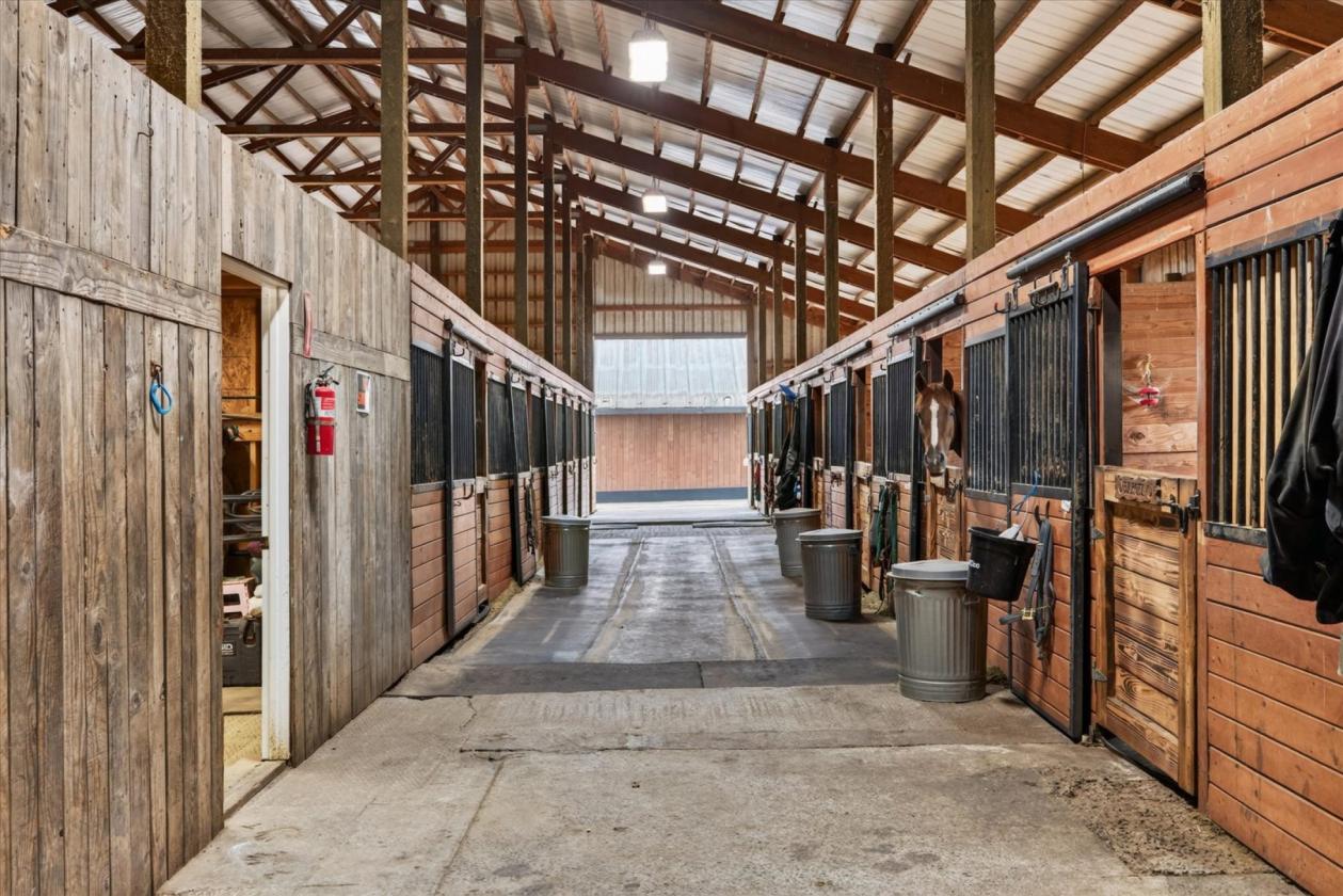 35 Stall Barn with Arena on 20 Acres - photo 15