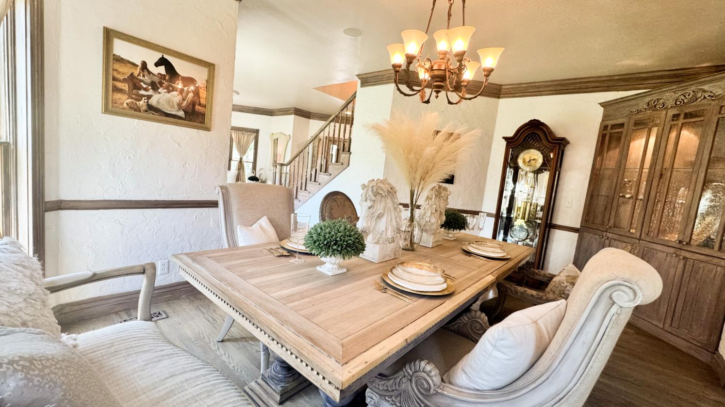 Enchanting Equestrian Estate with Covered Riding Arena - photo 13