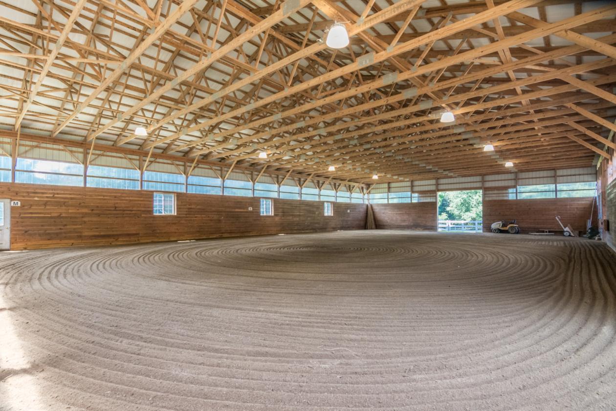 Private Equestrian Oasis with Indoor Arena - photo 9