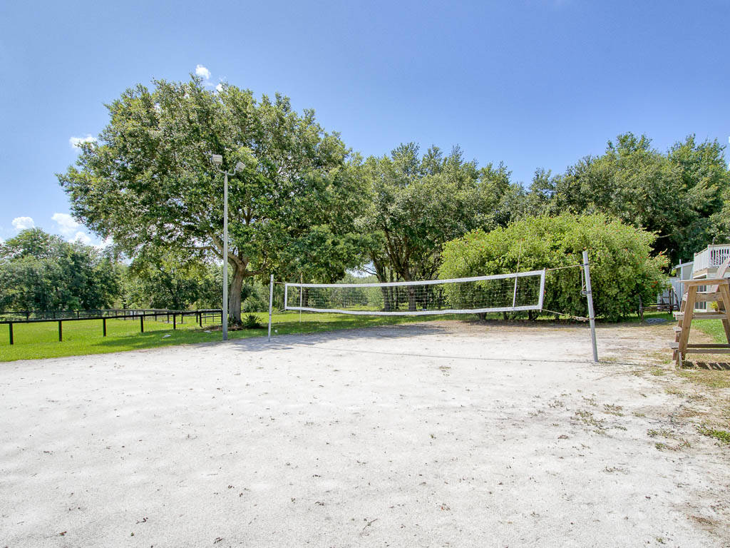 House with acreage Tavares, Lake County, Florida