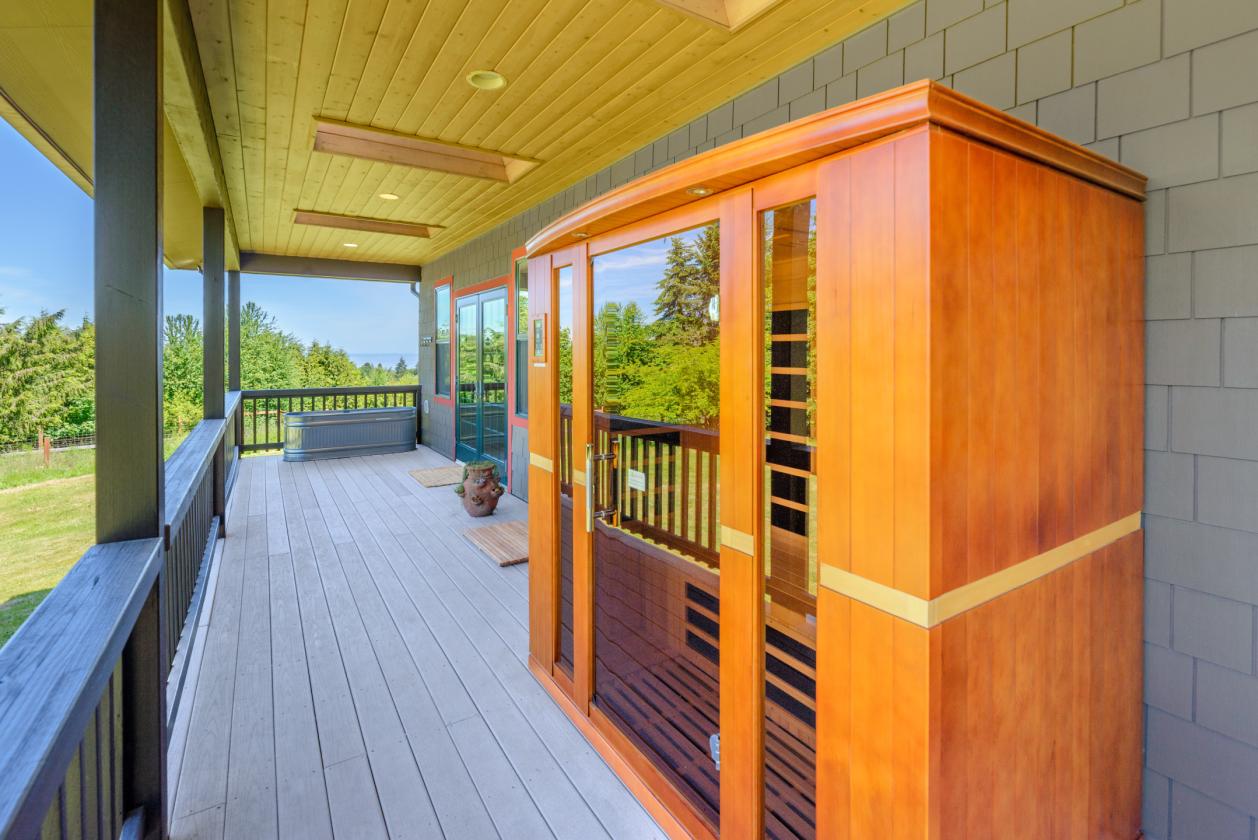 Luxury Equestrian Estate w/Beautiful Water Views - photo 6