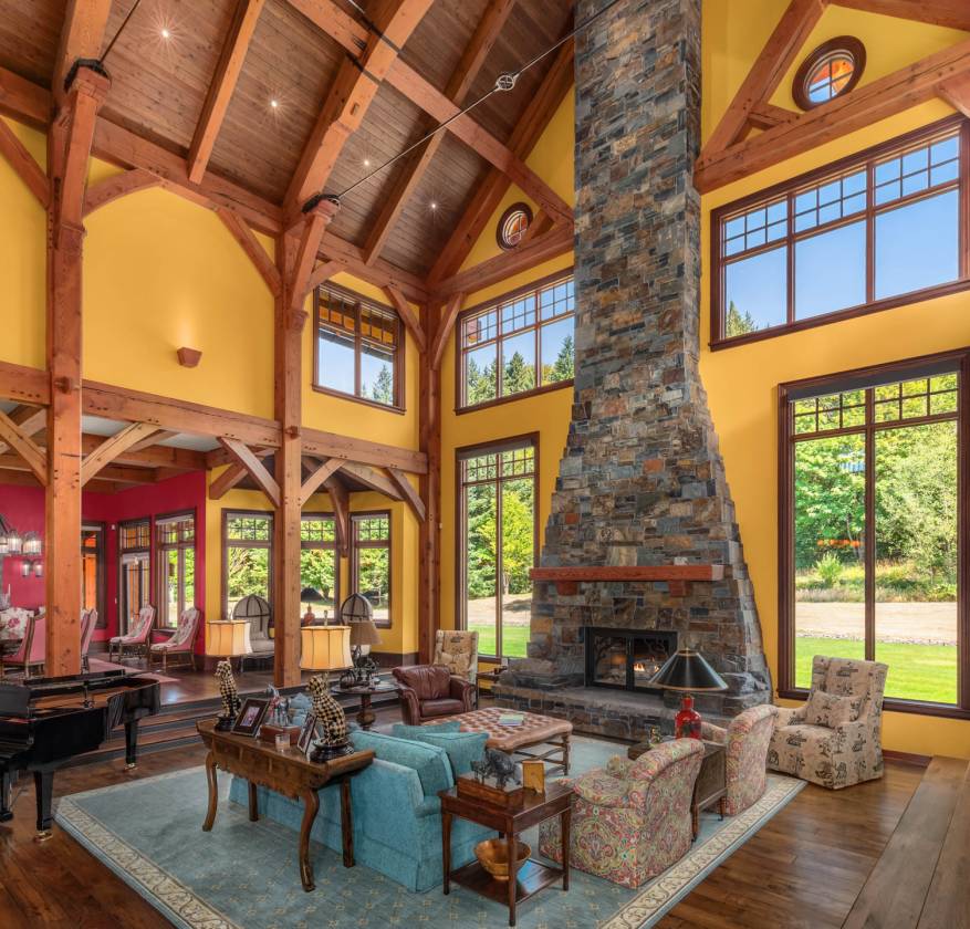 Exclusive Equestrian Estate on 53 Acres - photo 4