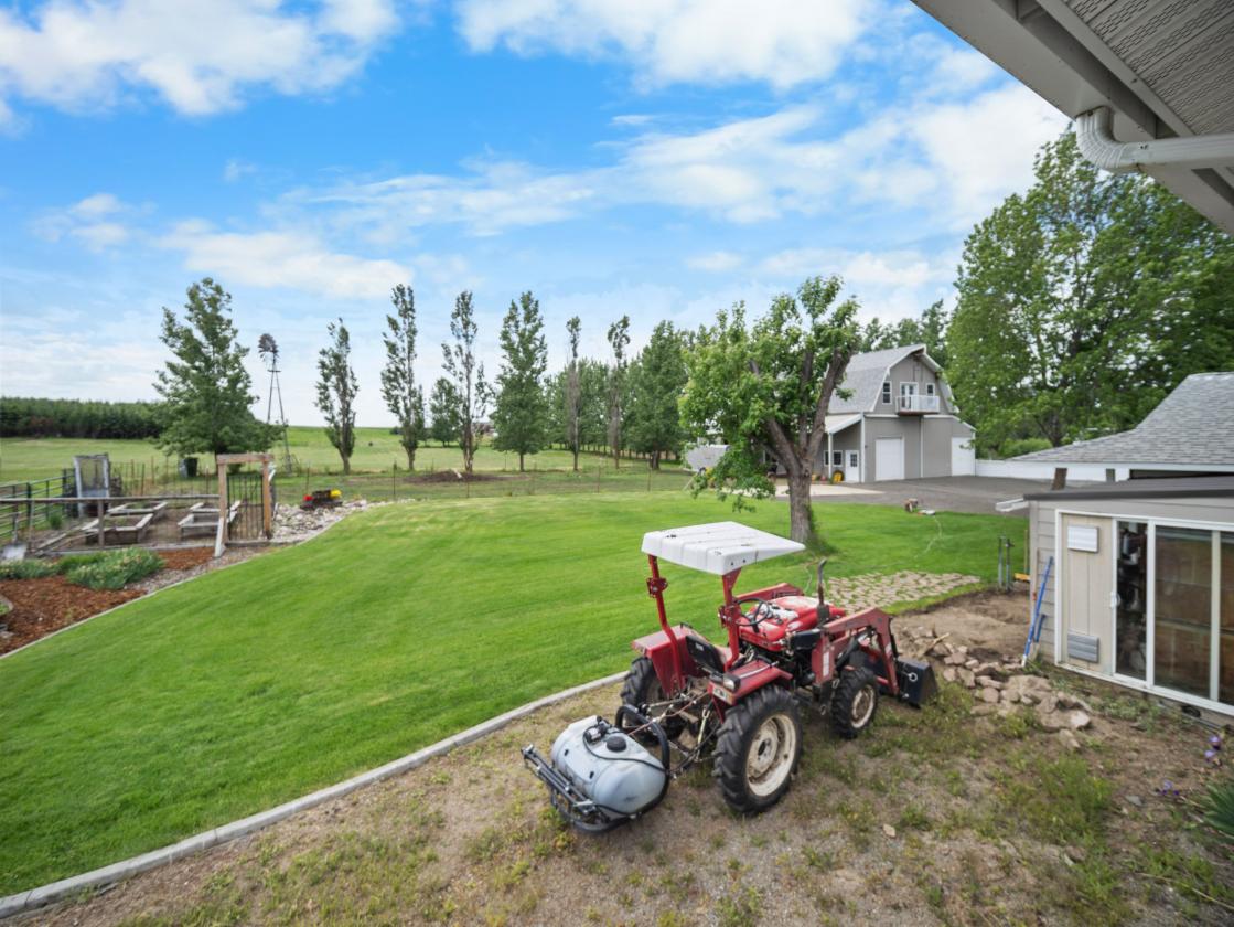 Home-Bardominium-4.85 Acres! - photo 16