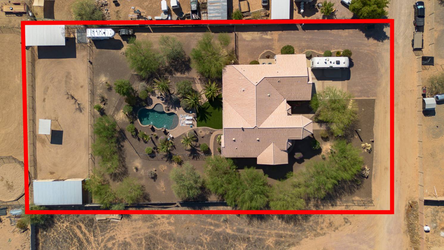 Luxury Home, Horse setup, Ride off Property, Pool - photo 2