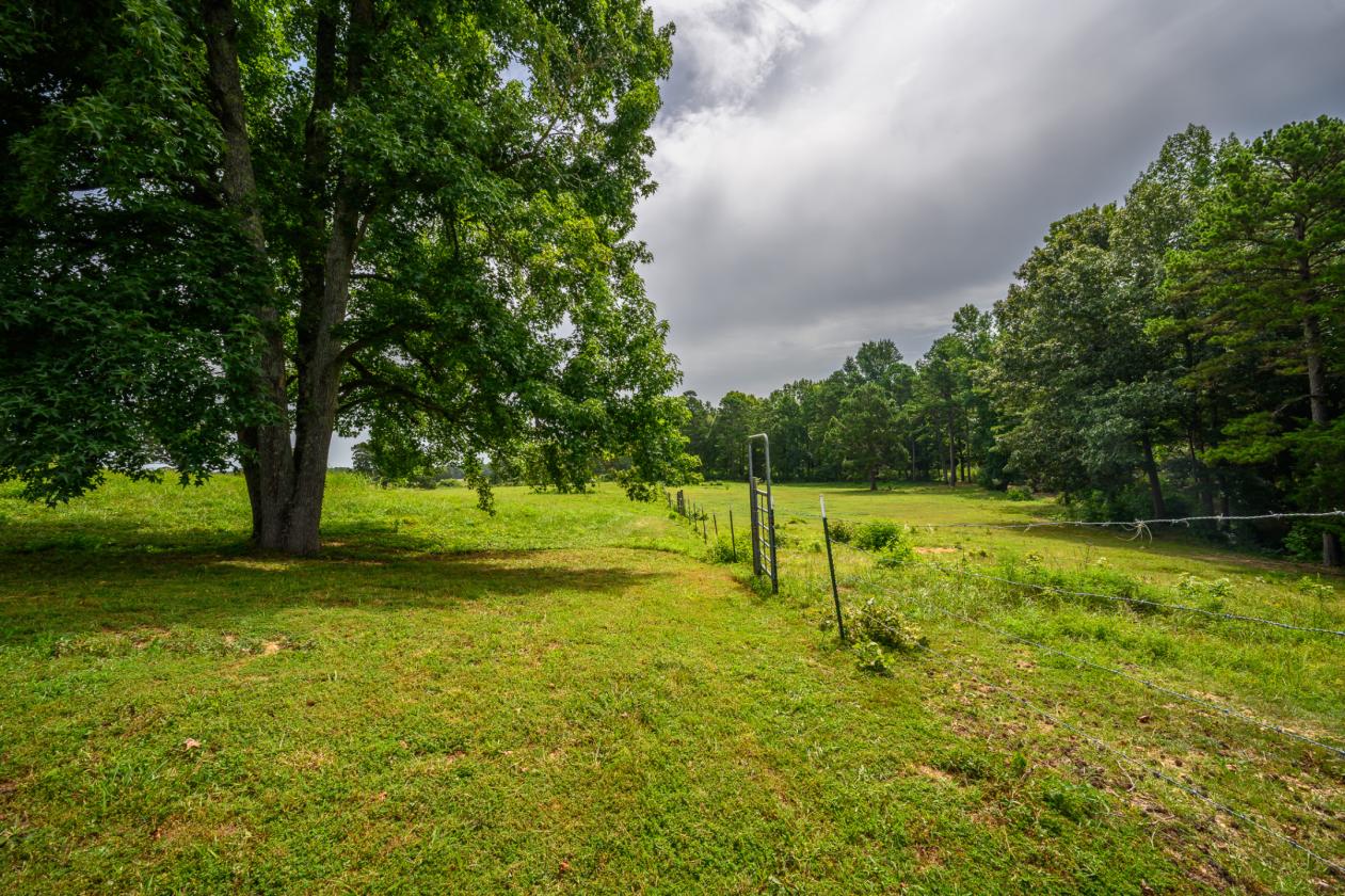 Creekside 17.7-acre horse and hobby-farm property - photo 28
