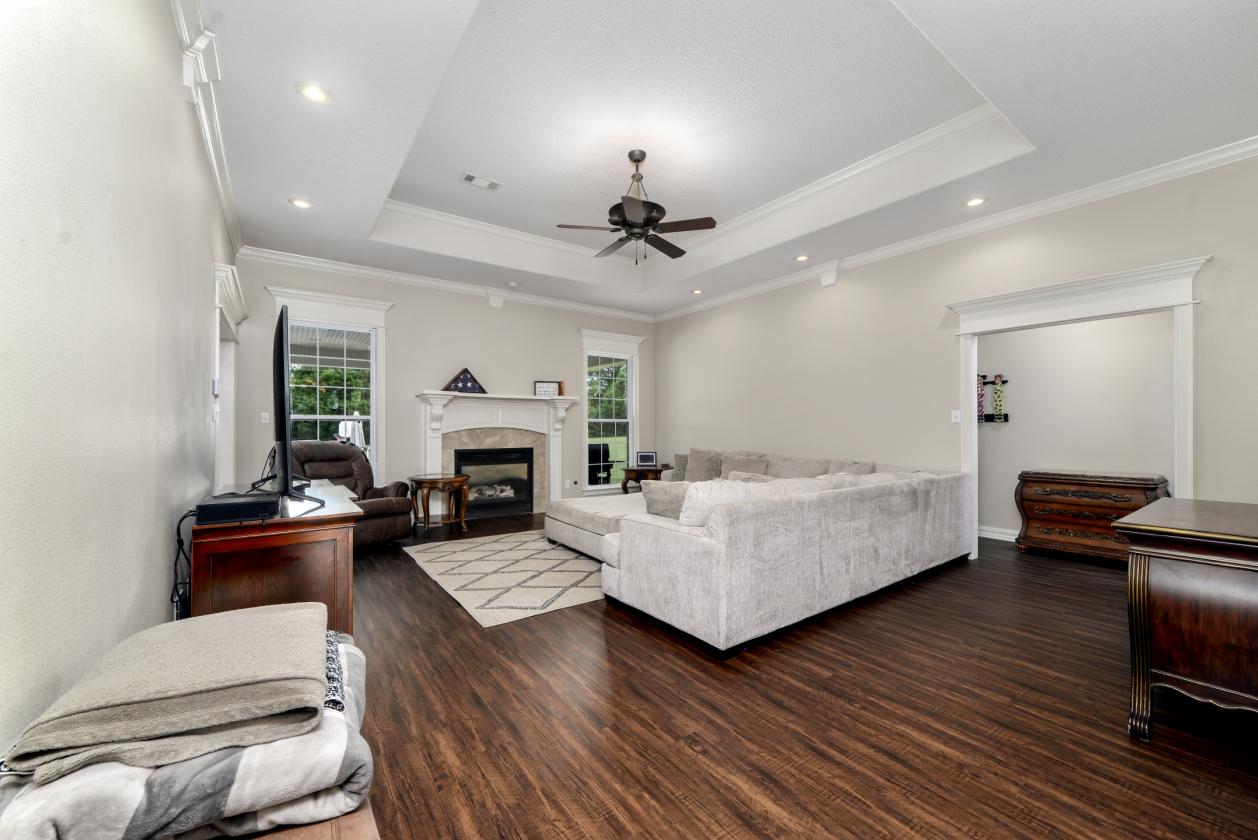 Custom Home on 14 Acres—Bring Your Horses! - photo 10