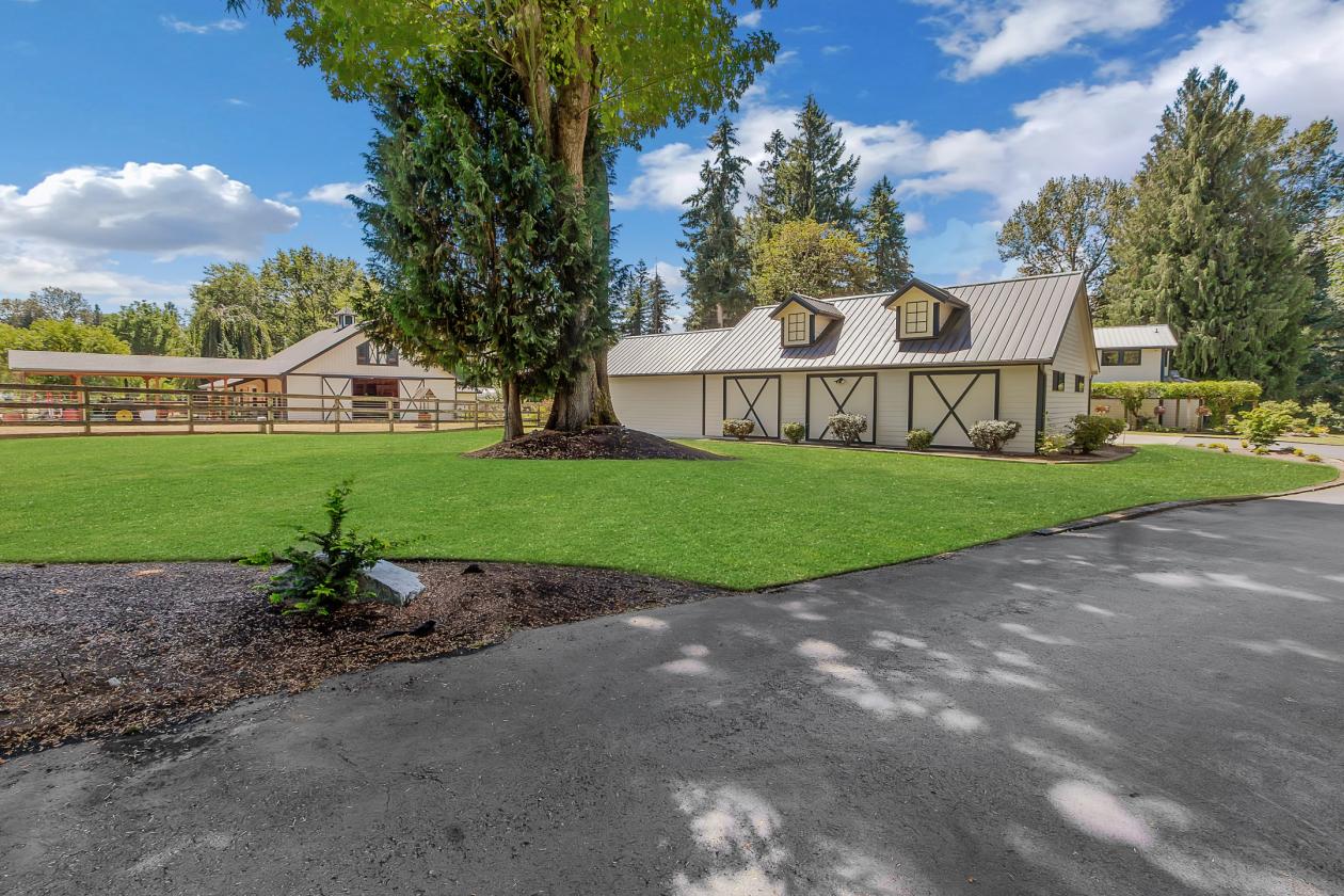 RIVERFRONT LUXURY EQUESTRIAN RETREAT - photo 3