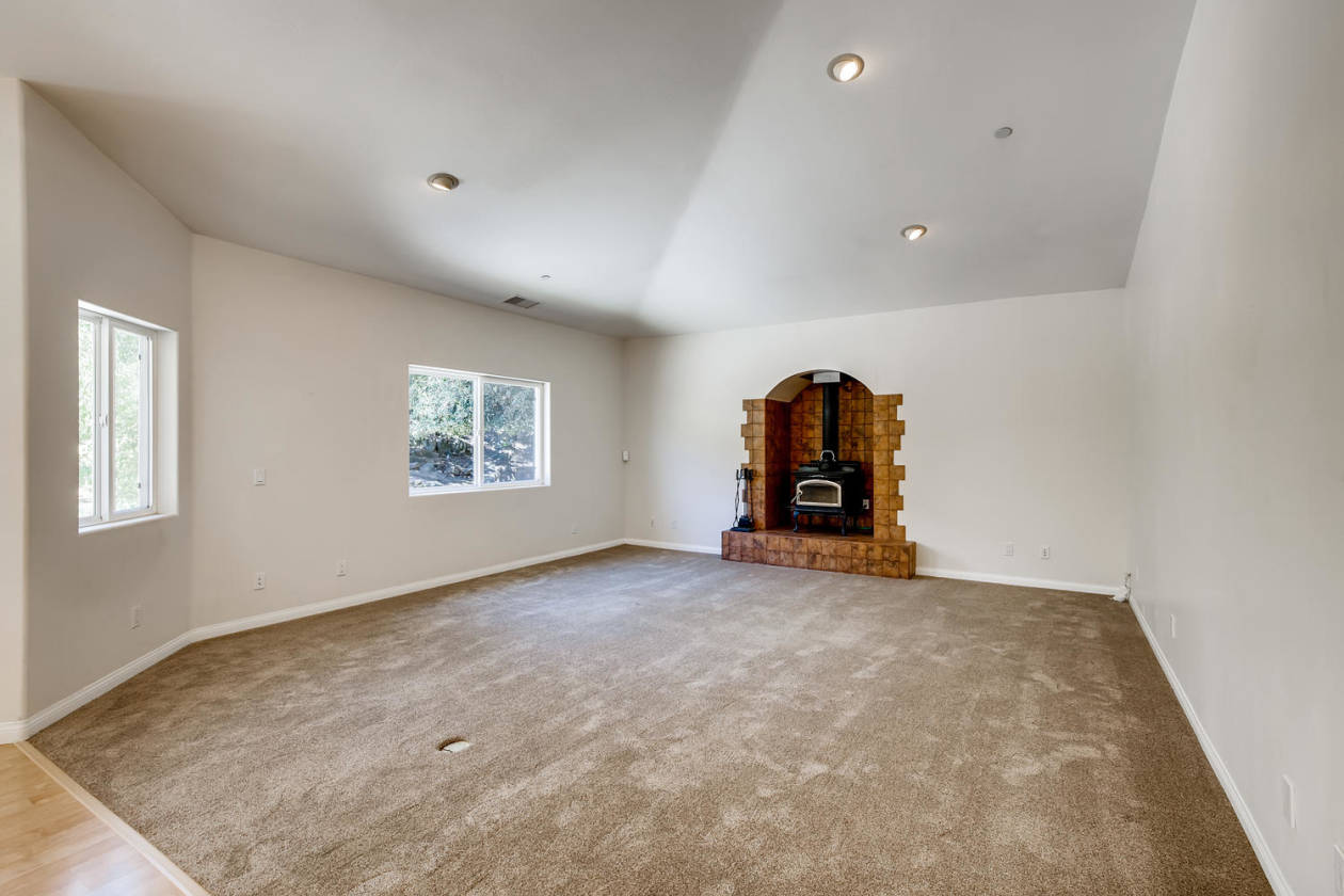 CUSTOM HOME 5.84 ACRES HORSE PROPERTY VALLEY CENTER CA Valley Center