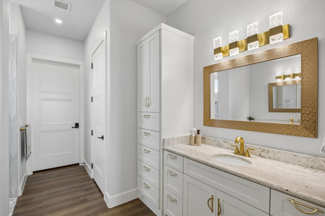 26+ Acres | Modern Farmhouse - photo 9