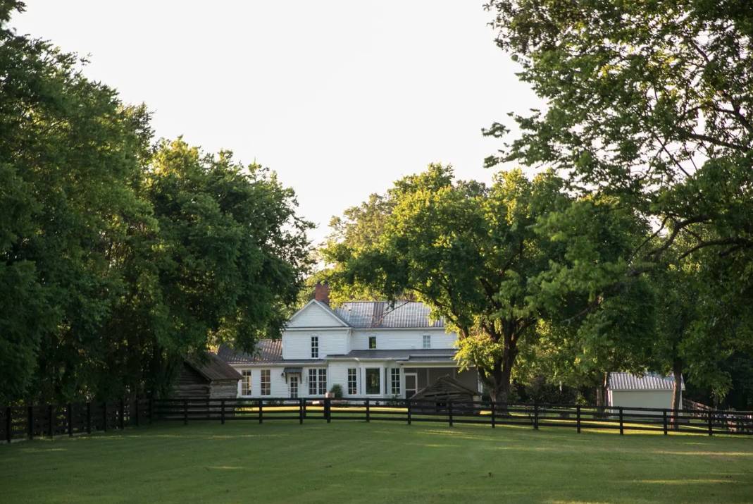 Horse Property for sale.