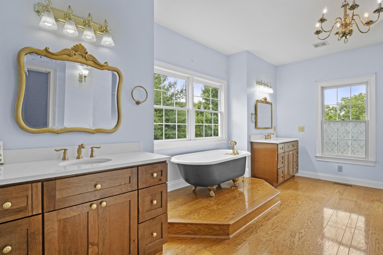 Pristine-48-Acres-The Bourbon-Harrison Estate Home - photo 23
