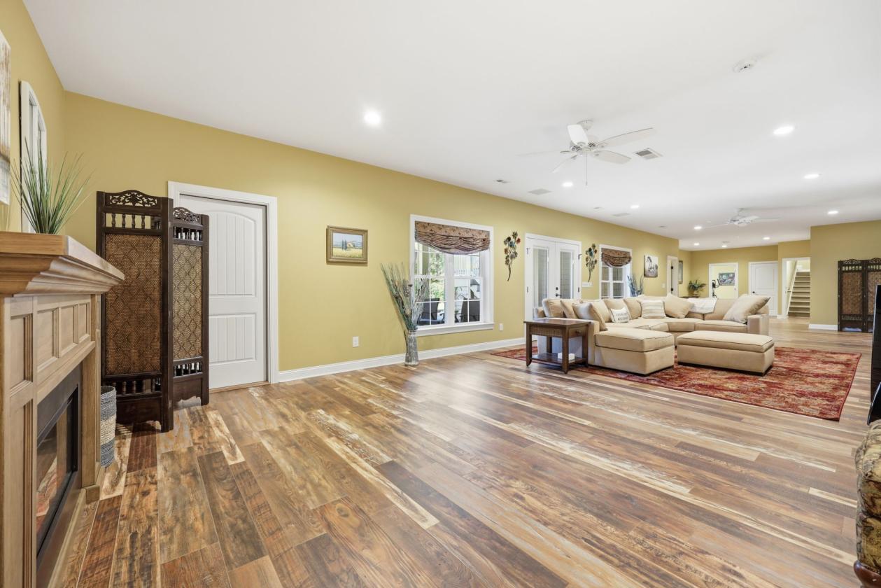 Luxury Equestrian Estate with Covered Arena - photo 14