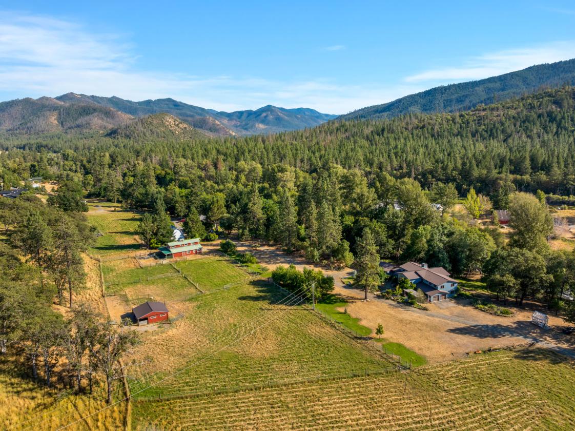 Applegate Riverfront Equestrian Property - photo 7