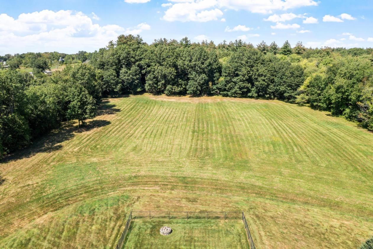 22 Acre Private Estate - photo 30