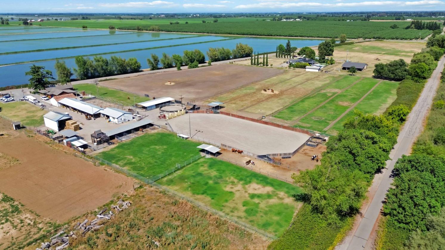 Full-care Boarding from pastures to rodeo arena! - photo 30