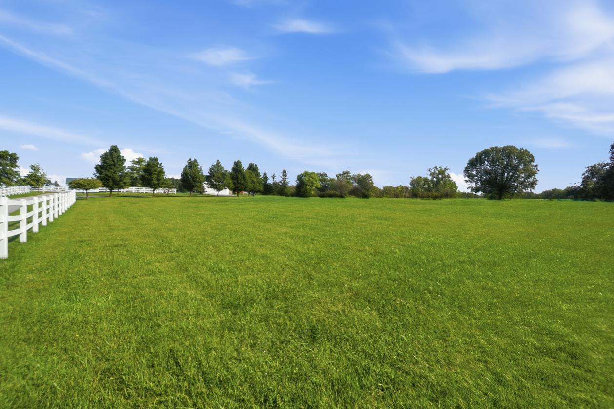 EQUESTRIAN RETREAT ON 10 ACRES - photo 22