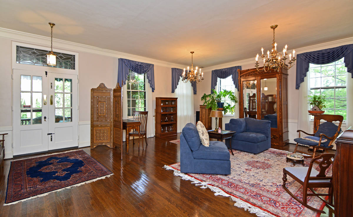 Rare Historic Estate on 9.5 acres Fox Chapel Schools Glenshaw