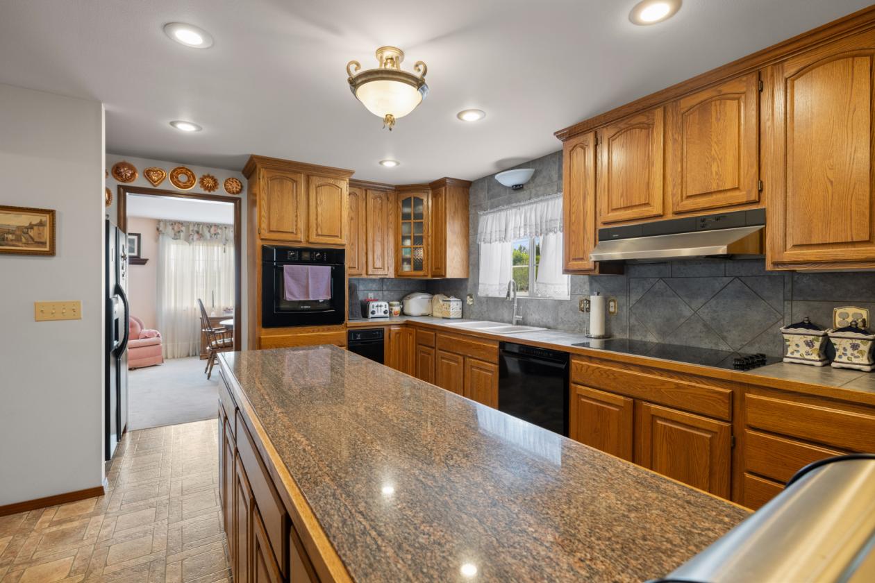 Exceptional Estate in Ebey's Landing Preserve - photo 20