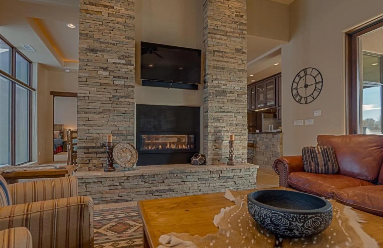 Price Reduced - Luxury Equestrian Estate - photo 9